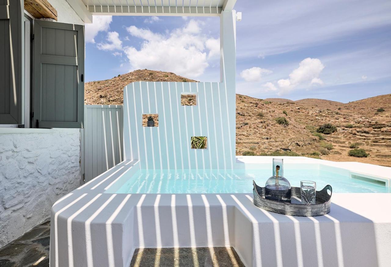 Wise Luxury Suites Kíthnosz Kültér fotó